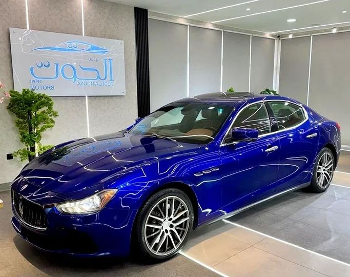Подержанный Maserati Ghibli III, 3.0 л, 2015 в Шардже от Ayoon Alhoot Motors Синий цвет. GCC | AUTO.AE