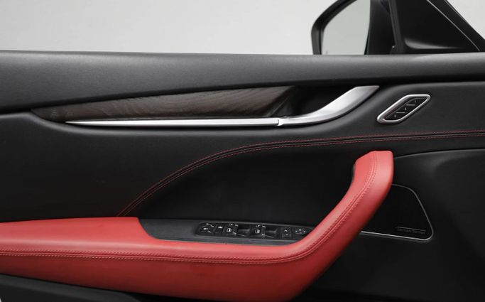 Used Maserati Levante I, 3.0 l, 2018 in Sharjah by Al Qassem Cars Trading, Black color. American Specs | AUTO.AE