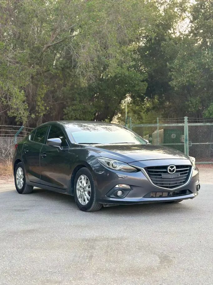 مستعملة Mazda 3 III (BM), 1.6 l, 2015 في في الشارقة من Najm Al Shamal Used Cars، اللون رمادي. مواصفات الخليج | AUTO.AE | إعلان #273543