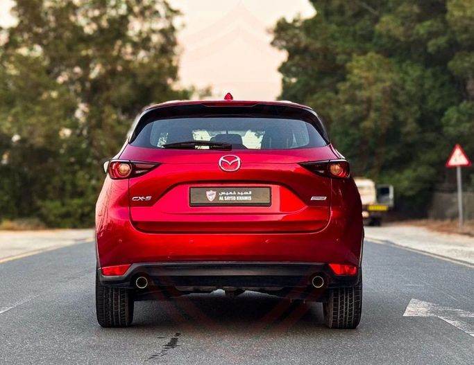 Подержанный Mazda CX-5 II, 2.5 л, 2020 в Шардже от Al Sayed Khamis Used Auto Trading Красный цвет. GCC | AUTO.AE