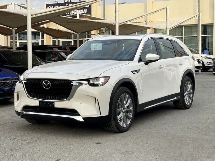 New Mazda CX-90, 3.3 l, 2025 in Sharjah by Darb Al Saada Used cars, White color. GCC Specs | AUTO.AE