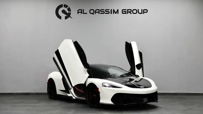 مستعملة McLaren GT, 4.0 l, 2020 في في الشارقة من Al Qassem Cars Trading، اللون أبيض. مواصفات الخليج | AUTO.AE | إعلان #273658
