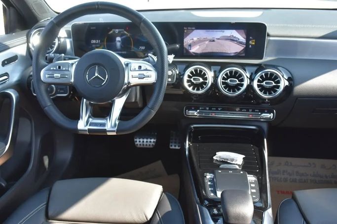 Новый Mercedes-Benz A-Class AMG 35 AMG II (W177), 2.0 л, 2020 в Шардже от Alfaris Used Cars Черный цвет. Other | AUTO.AE