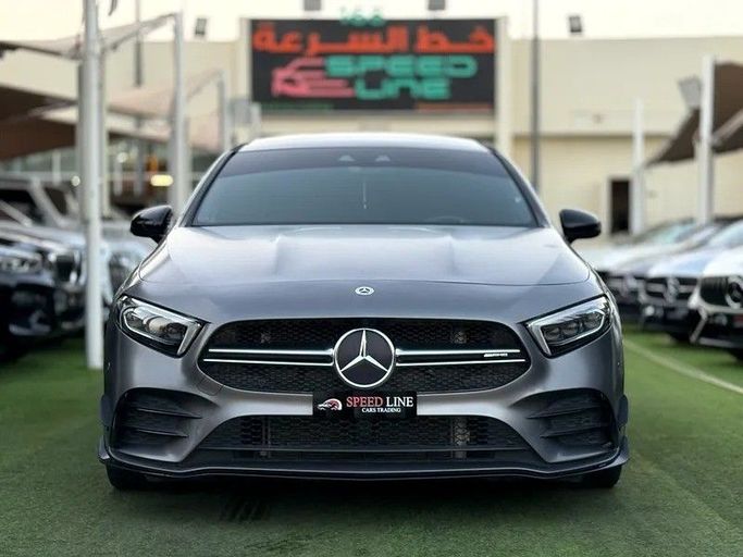 Подержанный Mercedes-Benz A-Class AMG 35 AMG II (W177), 2.0 л, 2021 в Шардже от Speed Line Used Cars Серый цвет. GCC | AUTO.AE
