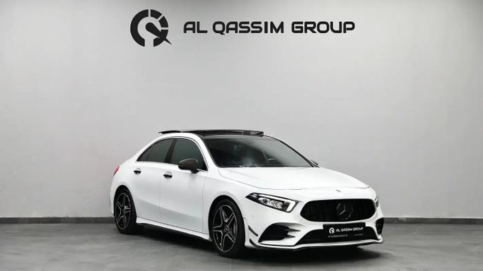 Подержанный Mercedes-Benz A-Class AMG 35 AMG II (W177), 2.0 л, 2021 в Шардже от Al Qassem Cars Trading Белый цвет. Корейская | AUTO.AE | Объявление #273764