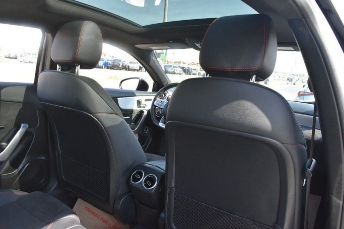 Подержанный Mercedes-Benz A-Class 220 IV (W177), 2.0 л, 2020 в Шардже от Alfaris Used Cars Серый цвет.  | AUTO.AE