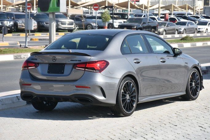 Подержанный Mercedes-Benz A-Class 220 IV (W177), 2.0 л, 2020 в Шардже от Alfaris Used Cars Серый цвет.  | AUTO.AE