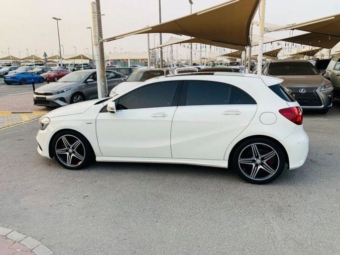 Used Mercedes-Benz A-Class 250 III (W176) Facelift, 2.0 l, 2017 in Sharjah by Titanium Used Cars, White color. GCC Specs | AUTO.AE
