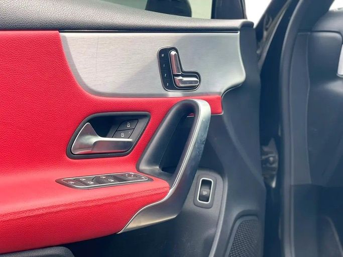 Used Mercedes-Benz A-Class 220 IV (W177), 2.0 l, 2020 in Sharjah by Rebou Alfakhama, Black color. American Specs | AUTO.AE