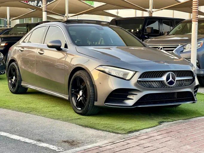 Подержанный Mercedes-Benz A-Class 220 IV (W177), 2.0 л, 2021 в Шардже от Walid Kahat Серый цвет. Американская | AUTO.AE
