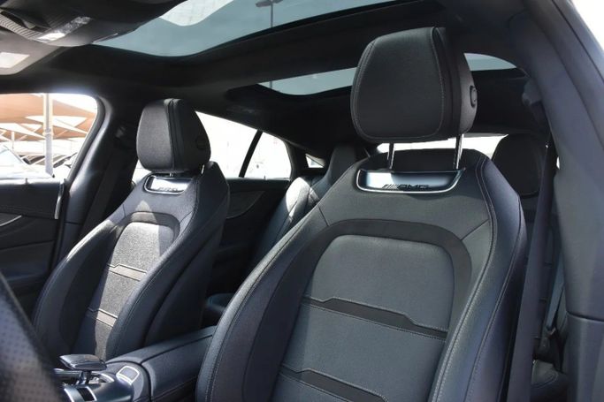 Used Mercedes-Benz AMG GT 43 I Facelift, 3.0 l, 2021 in Sharjah by Alfaris Used Cars, White color. Other | AUTO.AE