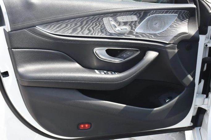 Used Mercedes-Benz AMG GT 43 I Facelift, 3.0 l, 2021 in Sharjah by Alfaris Used Cars, White color. Other | AUTO.AE
