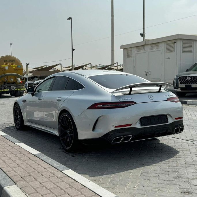 Подержанный Mercedes-Benz AMG GT 63 S I Рестайлинг, 4.0 л, 2019 в Шардже от Alfaris Used Cars Серебристый цвет. Other | AUTO.AE
