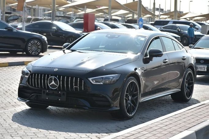 Подержанный Mercedes-Benz AMG GT 53 I Рестайлинг, 3.0 л, 2021 в Шардже от Alfaris Used Cars Черный цвет. Other | AUTO.AE