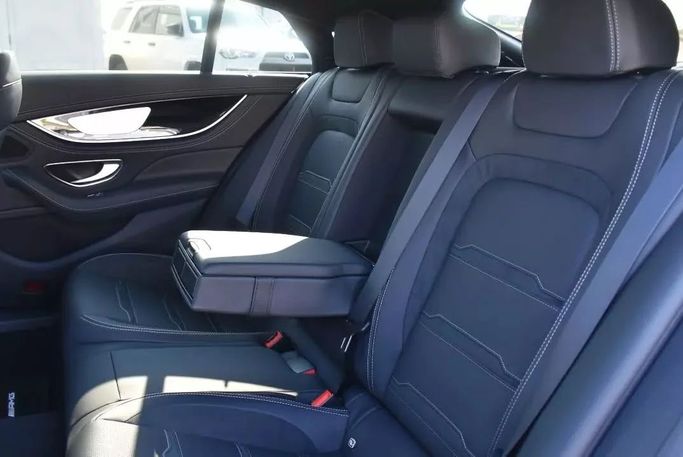 New Mercedes-Benz AMG GT 43 I Facelift, 3.0 l, 2021 in Sharjah by Alfaris Used Cars, Black color. Other | AUTO.AE