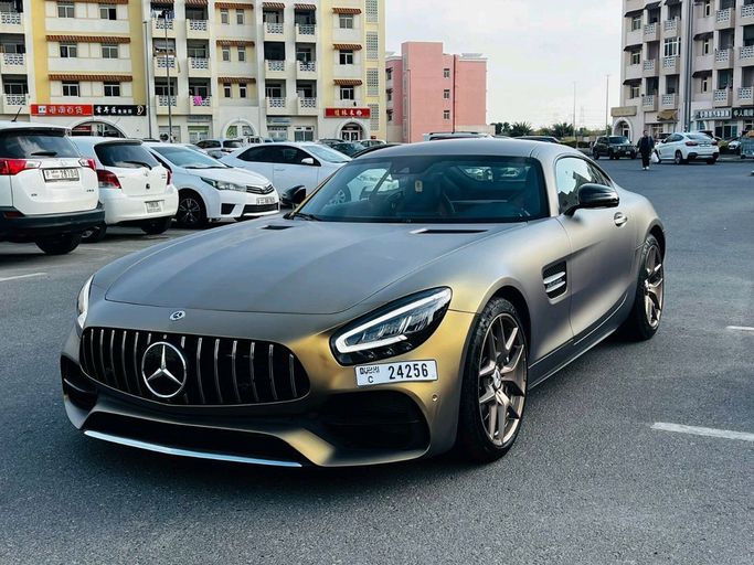 Used Mercedes-Benz AMG GT GT I Facelift, 4.0 l, 2021 in Sharjah by Ali Used Cars, Silver color. Japanese Specs | AUTO.AE