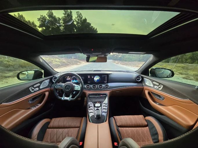 Подержанный Mercedes-Benz AMG GT 63 S I Рестайлинг, 4.0 л, 2020 в Шардже от Al Jana Used Cars Черный цвет. Корейская | AUTO.AE