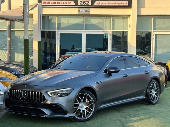 Подержанный Mercedes-Benz AMG GT 63 S I Рестайлинг, 4.0 л, 2019 в Шардже от Noor Al Seyoh Used Cars Серый цвет. Корейская | AUTO.AE
