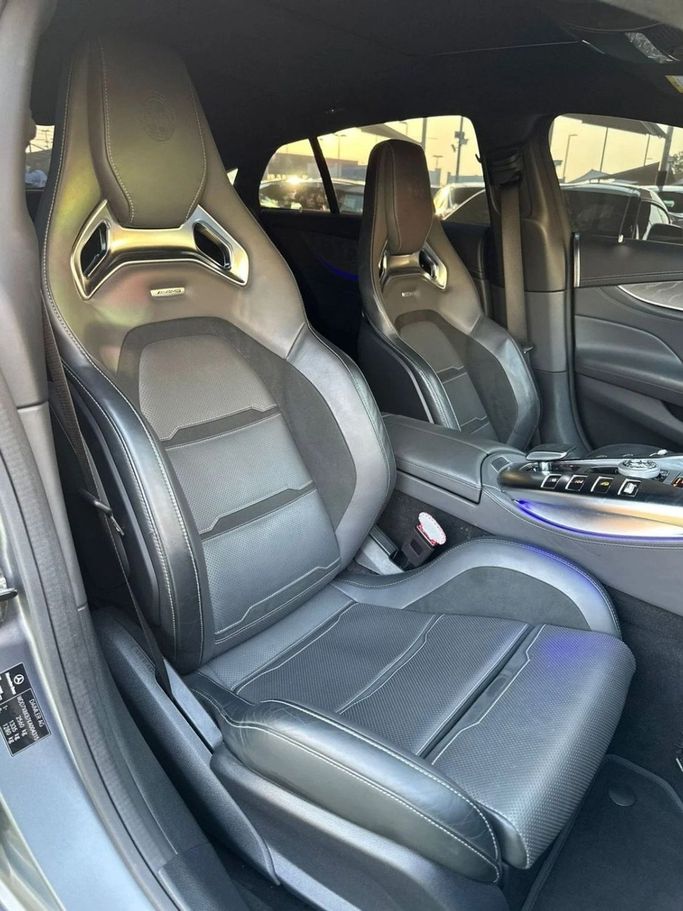 Подержанный Mercedes-Benz AMG GT 63 S I Рестайлинг, 4.0 л, 2019 в Шардже от Noor Al Seyoh Used Cars Серый цвет. Корейская | AUTO.AE