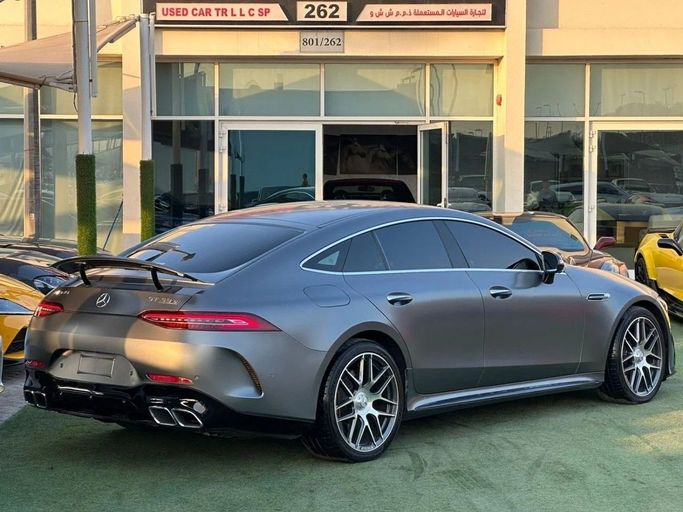Подержанный Mercedes-Benz AMG GT 63 S I Рестайлинг, 4.0 л, 2019 в Шардже от Noor Al Seyoh Used Cars Серый цвет. Корейская | AUTO.AE