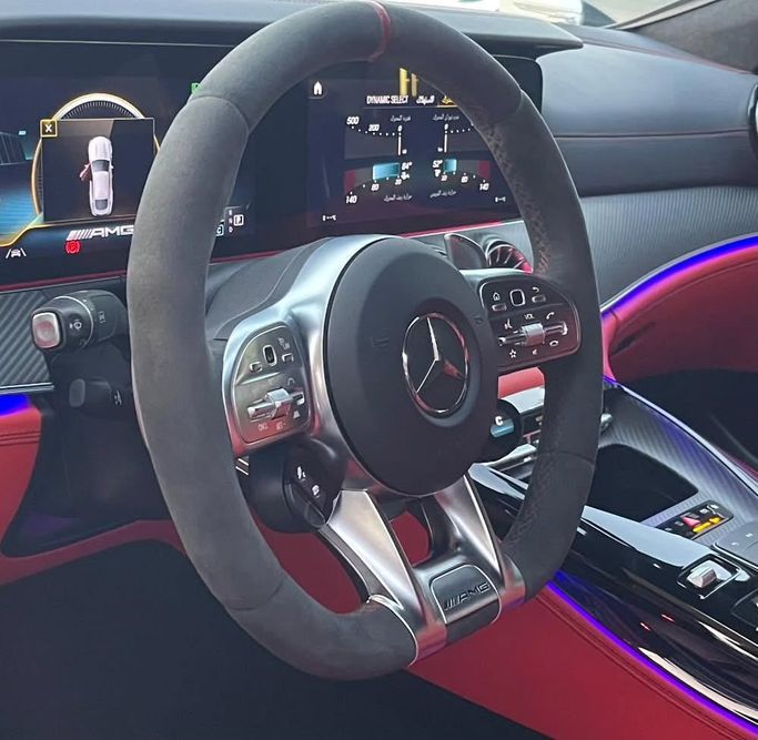 Подержанный Mercedes-Benz AMG GT 63 S E Performance I Рестайлинг, 4.0 л, 2021 в Шардже от Al Nukhba Al Malakyah Used Cars Черный цвет. Американская | AUTO.AE