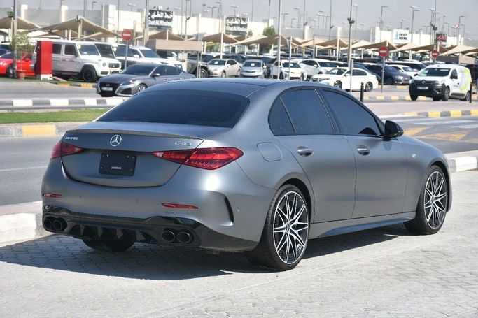 Подержанный Mercedes-Benz C-Class AMG 43 AMG V (W206), 2.0 л, 2023 в Шардже от Alfaris Used Cars Другой цвет цвет.  | AUTO.AE