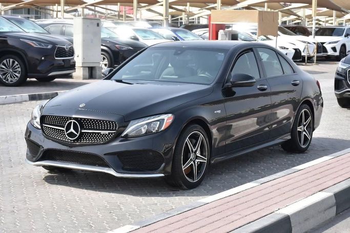 Подержанный Mercedes-Benz C-Class AMG 43 AMG IV (W205), 3.0 л, 2018 в Шардже от Alfaris Used Cars Черный цвет. Other | AUTO.AE