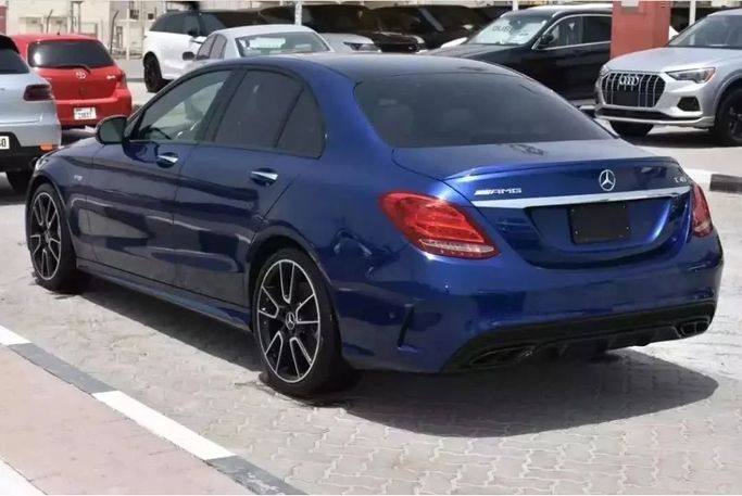 Подержанный Mercedes-Benz C-Class AMG 43 AMG IV (W205), 3.0 л, 2018 в Шардже от Alfaris Used Cars Синий цвет. Other | AUTO.AE