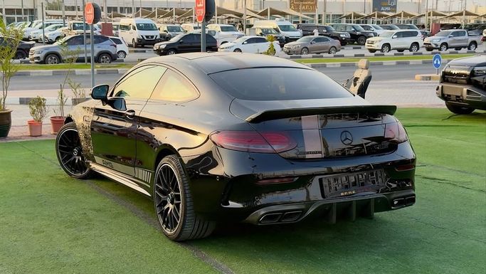 Used Mercedes-Benz C-Class AMG 63 AMG S IV (W205), 4.0 l, 2017 in Sharjah by Badar Used Cars, Black color.  | AUTO.AE
