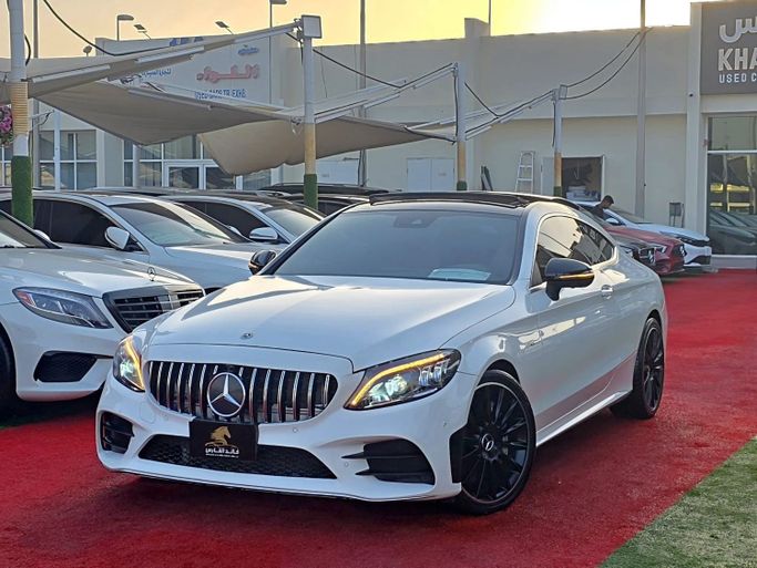 مستعملة Mercedes-Benz C-Class AMG 43 AMG عملية فيس ليفت IV (W205), 3.0 l, 2023 في في الشارقة من KHALED AL FARES 149، اللون أبيض. المواصفات الأمريكية | AUTO.AE | إعلان #261556