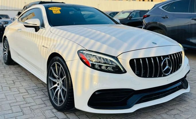 مستعملة ⁦Mercedes-Benz C-Class AMG 63 AMG S عملية فيس ليفت IV (W205)، 4.0 l، 2020⁩ في في الإمارات, الشارقة من BAB AL ROLAH USED CARS، اللون أبيض. المواصفات الأمريكية | AUTO.AE | إعلان #284324