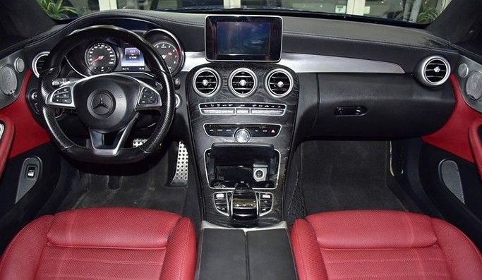 Used Mercedes-Benz C-Class 300 IV (W205), 2.0 l, 2016 in Sharjah by Honey Gidosha Used Cars Tr., Blue color.  | AUTO.AE