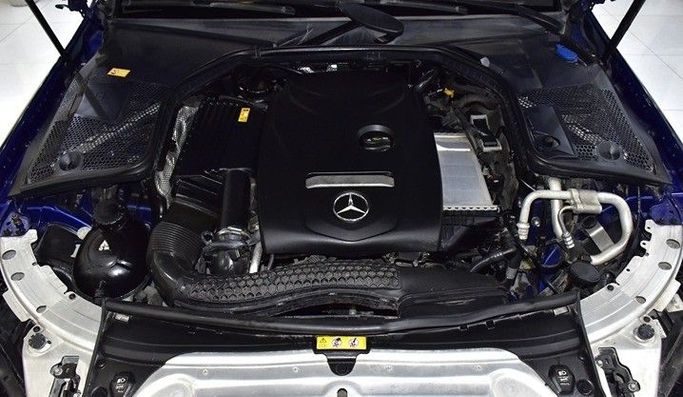 Used Mercedes-Benz C-Class 300 IV (W205), 2.0 l, 2016 in Sharjah by Honey Gidosha Used Cars Tr., Blue color.  | AUTO.AE