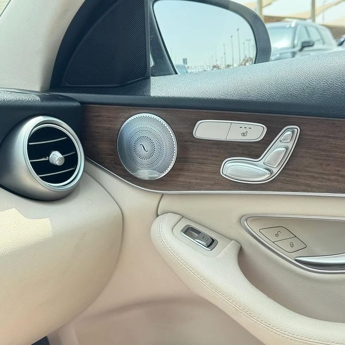 Used Mercedes-Benz C-Class 300 IV (W205) Facelift, 2.0 l, 2020 in Sharjah by Alfaris Used Cars, Silver color.  | AUTO.AE
