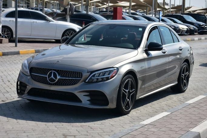 Подержанный Mercedes-Benz C-Class 300 IV (W205) Рестайлинг, 2.0 л, 2020 в Шардже от Alfaris Used Cars Серебристый цвет. Other | AUTO.AE