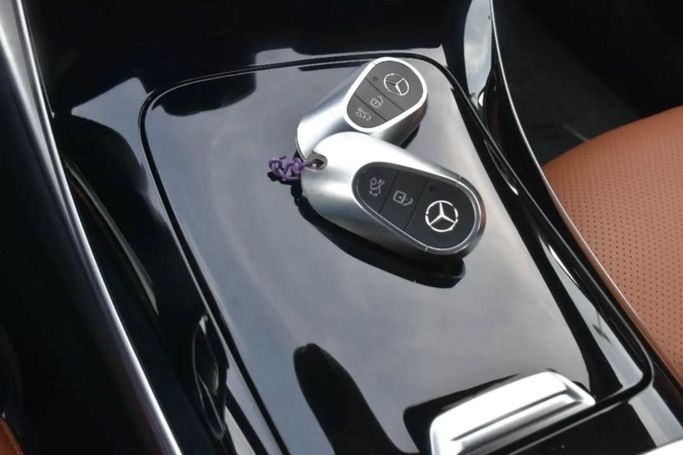 Used Mercedes-Benz C-Class 300 V (W206), 2.0 l, 2022 in Sharjah by Alfaris Used Cars, Grey color. Other | AUTO.AE