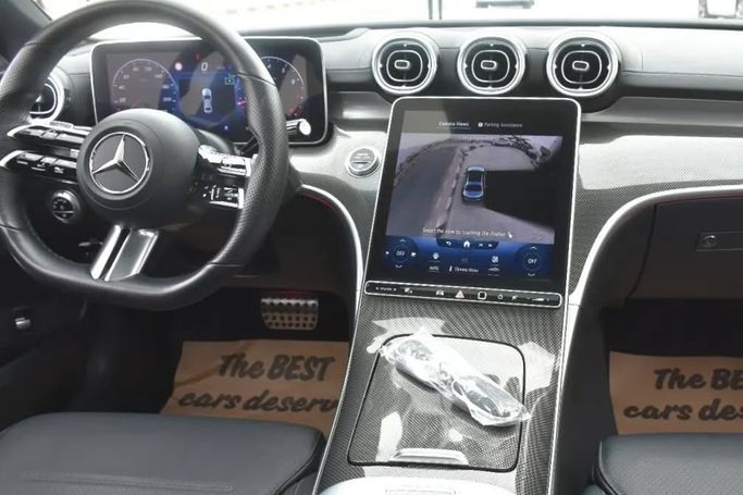 Подержанный Mercedes-Benz C-Class 300 V (W206), 2.0 л, 2022 в Шардже от Alfaris Used Cars Серый цвет. Other | AUTO.AE