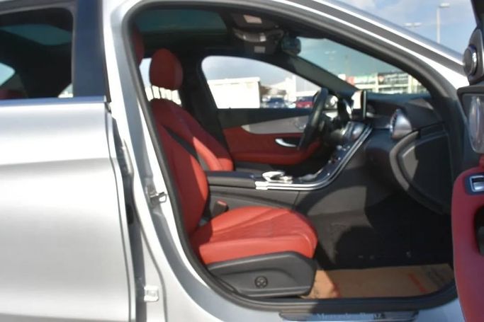 Used Mercedes-Benz C-Class 300 IV (W205) Facelift, 2.0 l, 2021 in Sharjah by Alfaris Used Cars, Silver color. Other | AUTO.AE