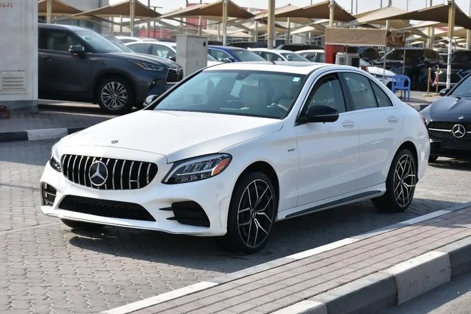 Used Mercedes-Benz C-Class 300 IV (W205) Facelift, 2.0 l, 2019 in Sharjah by Alfaris Used Cars, White color. Other | AUTO.AE