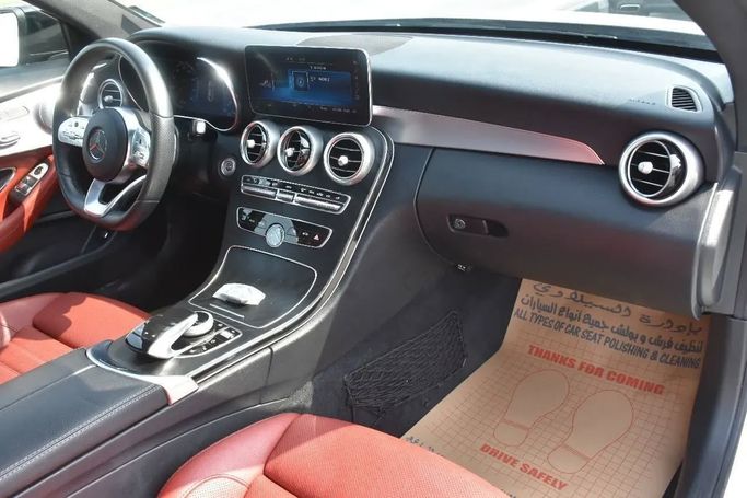 Used Mercedes-Benz C-Class 300 IV (W205) Facelift, 2.0 l, 2019 in Sharjah by Alfaris Used Cars, White color. Other | AUTO.AE