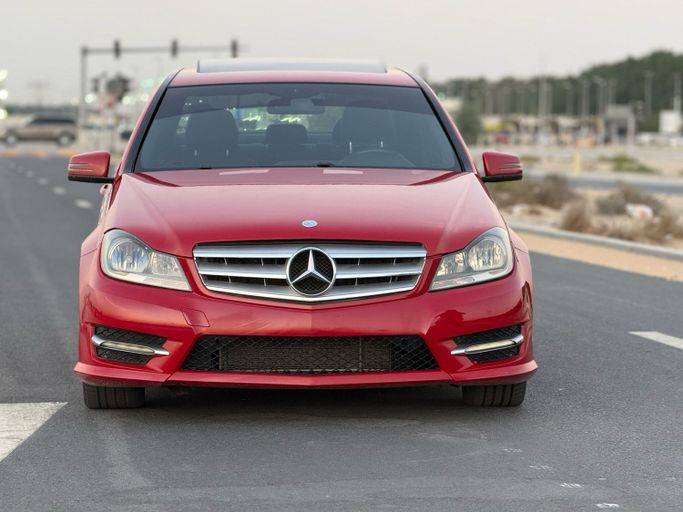 Used Mercedes-Benz C-Class 300 III (W204) Facelift, 3.5 l, 2014 in Sharjah, Red color. American Specs | AUTO.AE