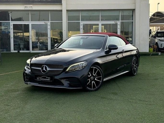 Подержанный Mercedes-Benz C-Class 200 IV (W205) Рестайлинг, 1.5 л, 2019 в Шардже от Al Fakhamah Used Cars Серый цвет. GCC | AUTO.AE