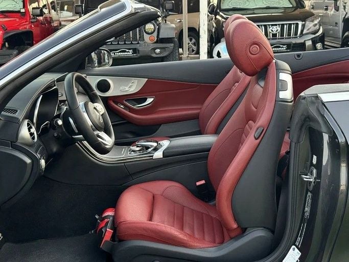 Подержанный Mercedes-Benz C-Class 200 IV (W205) Рестайлинг, 1.5 л, 2019 в Шардже от Al Fakhamah Used Cars Серый цвет. GCC | AUTO.AE