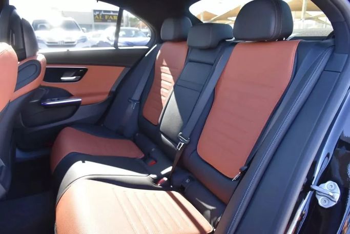 Новый Mercedes-Benz C-Class 200 V (W206), 1.5 л, 2023 в Шардже от Alfaris Used Cars Черный цвет. Other | AUTO.AE