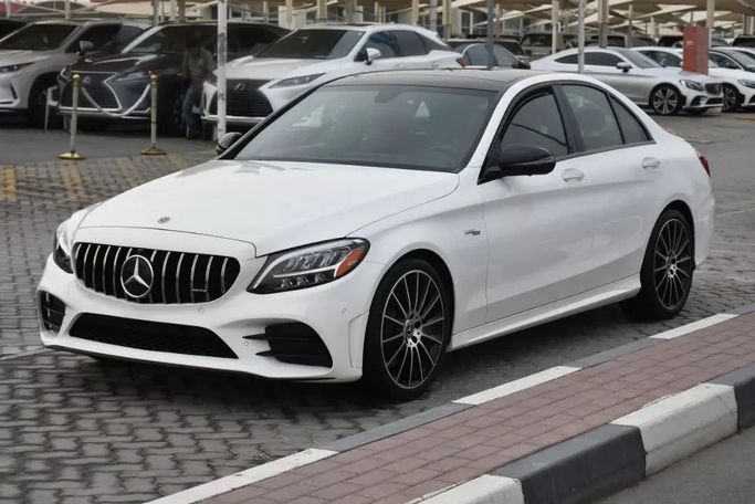 Подержанный Mercedes-Benz C-Class 300 IV (W205) Рестайлинг, 2.0 л, 2020 в Шардже от Alfaris Used Cars Белый цвет. Other | AUTO.AE
