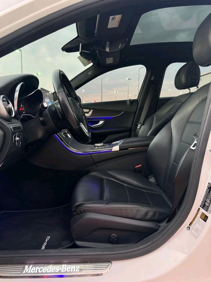 Used Mercedes-Benz C-Class 300 IV (W205) Facelift, 2.0 l, 2020 in Sharjah by Daira Used Cars, White color. American Specs | AUTO.AE