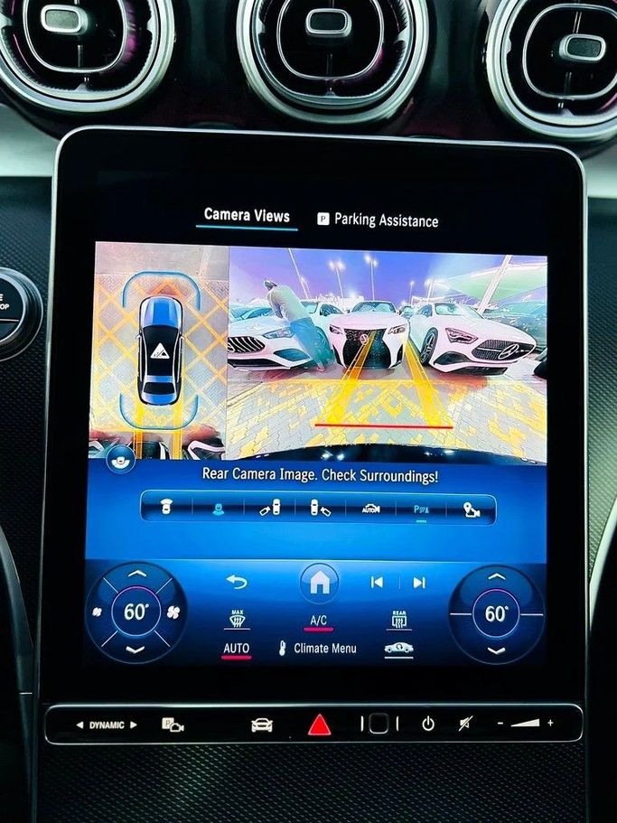 Подержанный Mercedes-Benz C-Class 300 V (W206), 2.0 л, 2024 в Шардже от Karkuk Used Cars Черный цвет. Американская | AUTO.AE