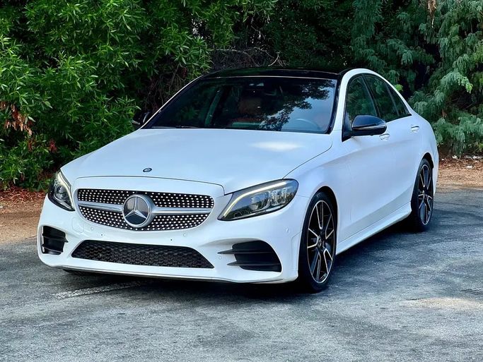 Used Mercedes-Benz C-Class 200 IV (W205) Facelift, 2.0 l, 2020 in Sharjah by Ali Abood Used Cars, White color. GCC Specs | AUTO.AE