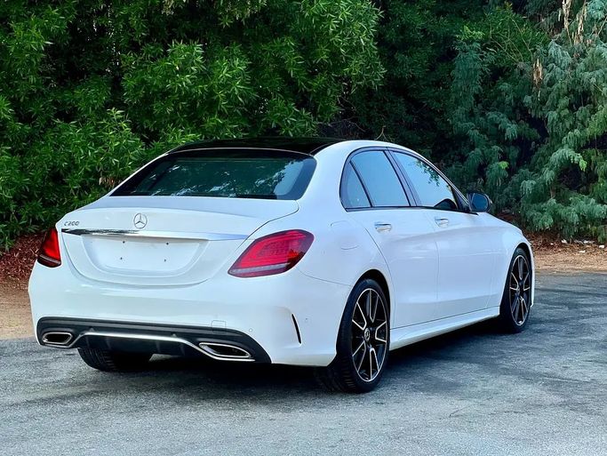 Used Mercedes-Benz C-Class 200 IV (W205) Facelift, 2.0 l, 2020 in Sharjah by Ali Abood Used Cars, White color. GCC Specs | AUTO.AE