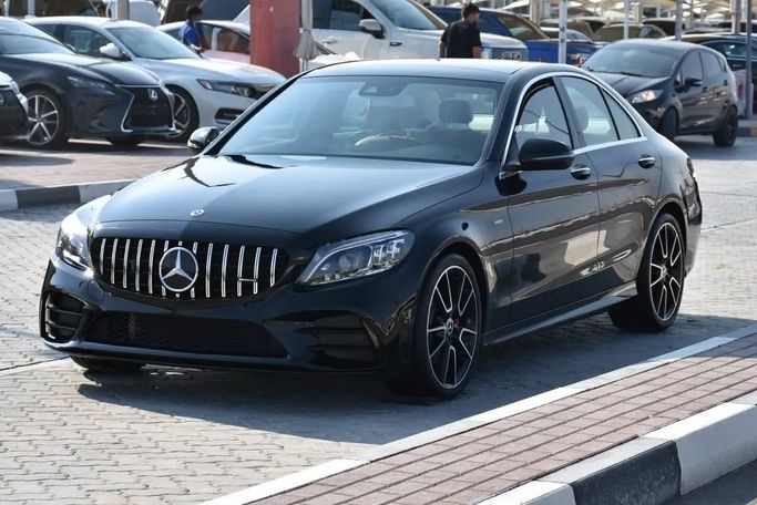 Used Mercedes-Benz C-Class 300 IV (W205), 2.0 l, 2017 in Sharjah by Alfaris Used Cars, Black color. Other | AUTO.AE
